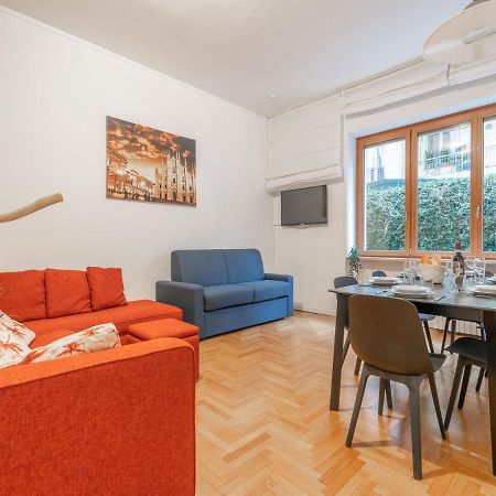 The Best Rent - Spacious Three-Bedroom Apartment In Moscova Milán Exteriér fotografie