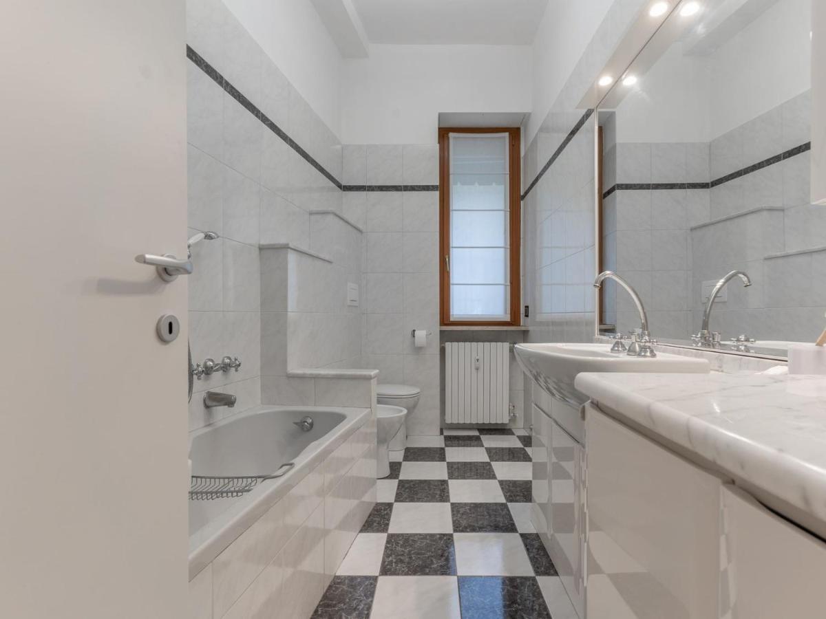 The Best Rent - Spacious Three-Bedroom Apartment In Moscova Milán Exteriér fotografie