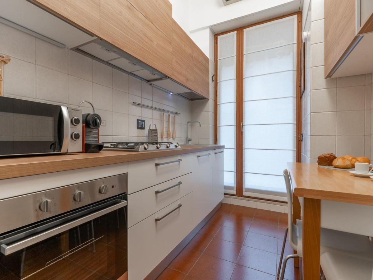 The Best Rent - Spacious Three-Bedroom Apartment In Moscova Milán Exteriér fotografie