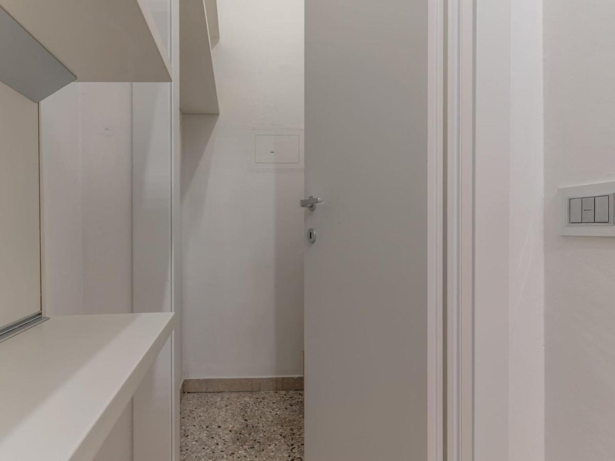 The Best Rent - Spacious Three-Bedroom Apartment In Moscova Milán Exteriér fotografie